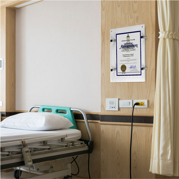 Certificate Holder in Hospital