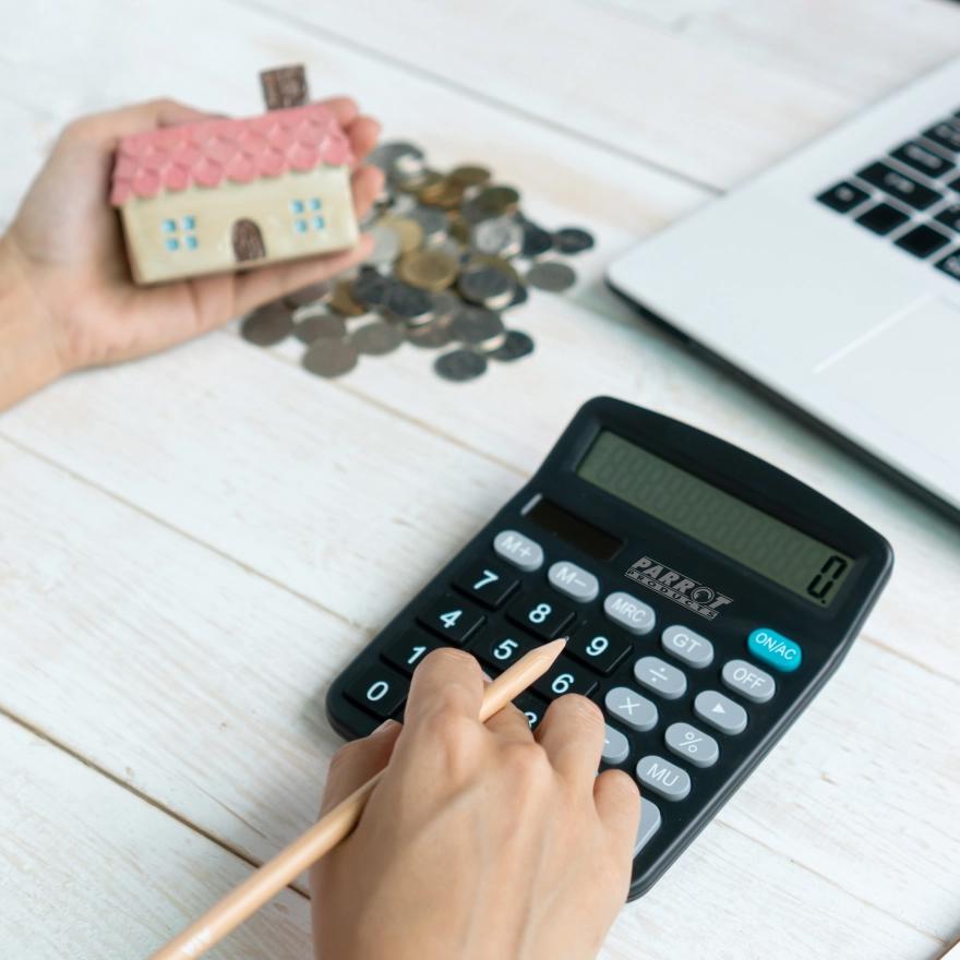 Weather and Calendar Board